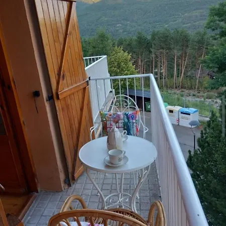 Pajaritos Apartment Villanúa